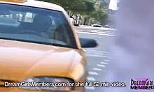 티파니의 야생적인 라이드: 내 차 안에서 벗은 채로 거유 미녀가 타고 있어요