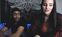 Old school camgirls vlog: Cuckolding og amatørporno med busty tatoverede elskerinde Alace Amory